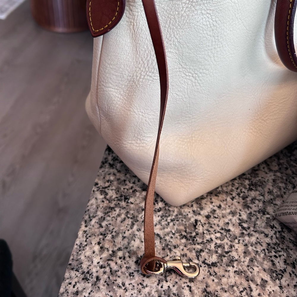 Dooney & Bourke White and Brown Florentine Vacchetta leather - Picture 12 of 13